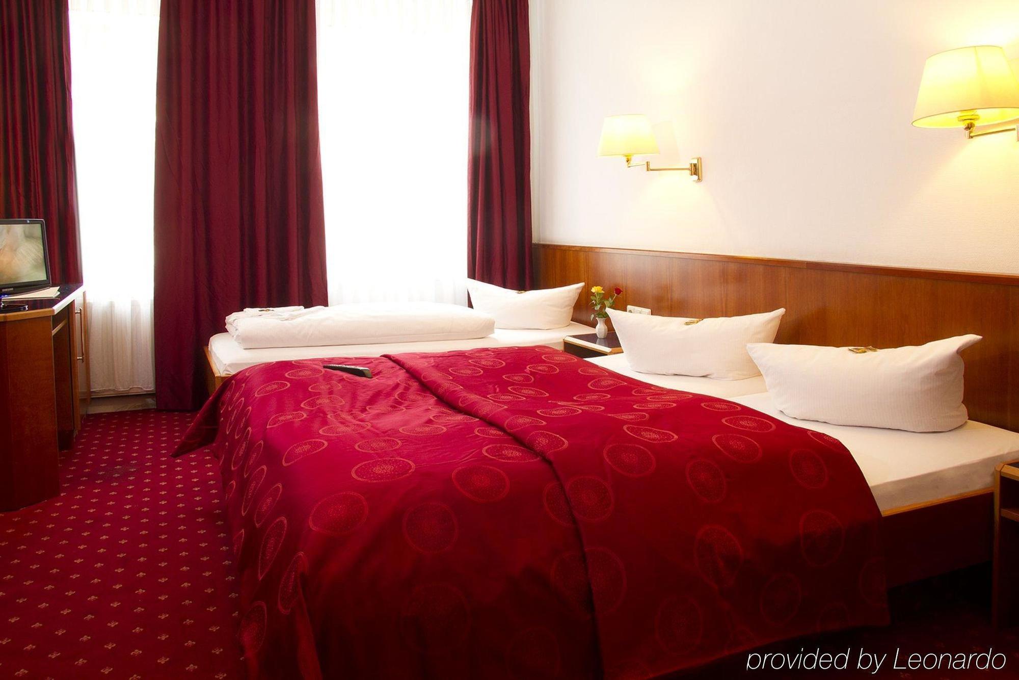 Hotel Astoria Λειψία Εξωτερικό φωτογραφία