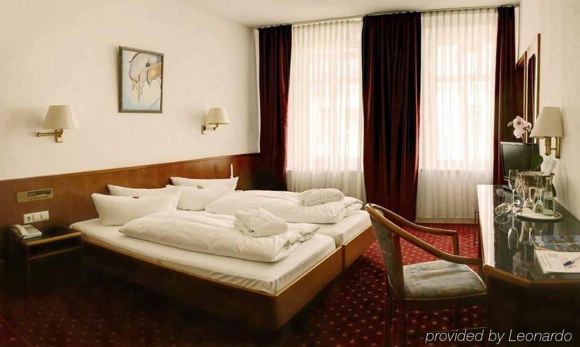 Hotel Astoria Λειψία Δωμάτιο φωτογραφία