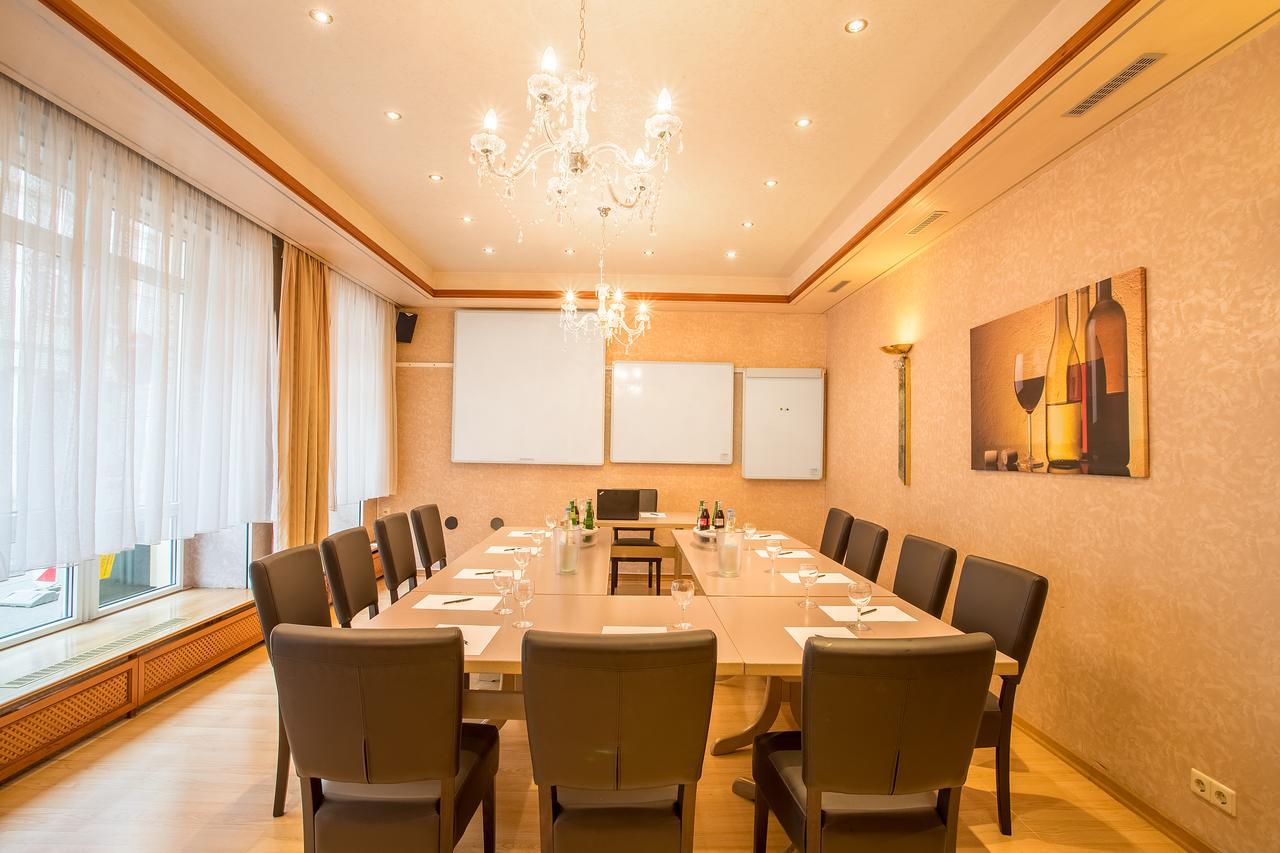 Hotel Astoria Λειψία Εξωτερικό φωτογραφία