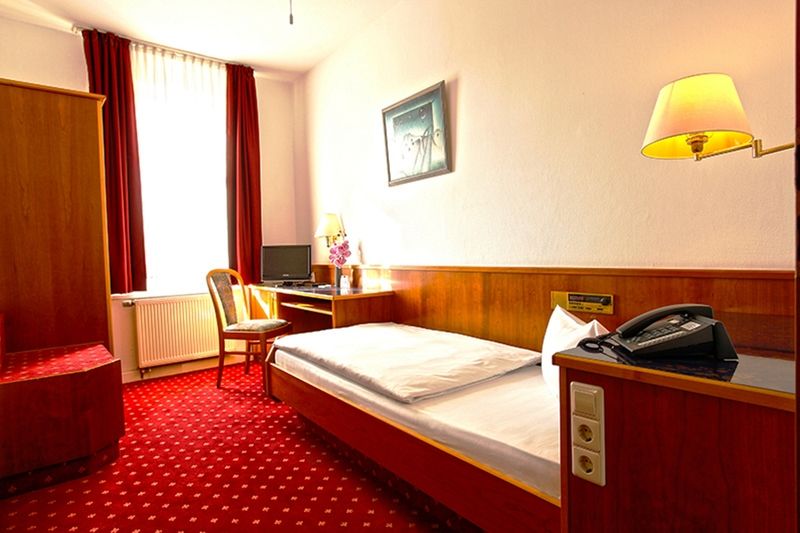 Hotel Astoria Λειψία Εξωτερικό φωτογραφία