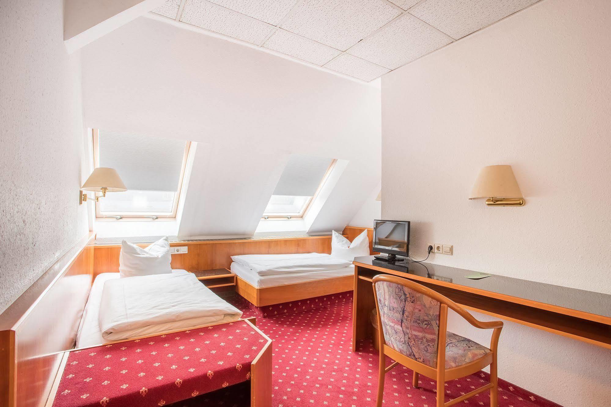 Hotel Astoria Λειψία Εξωτερικό φωτογραφία