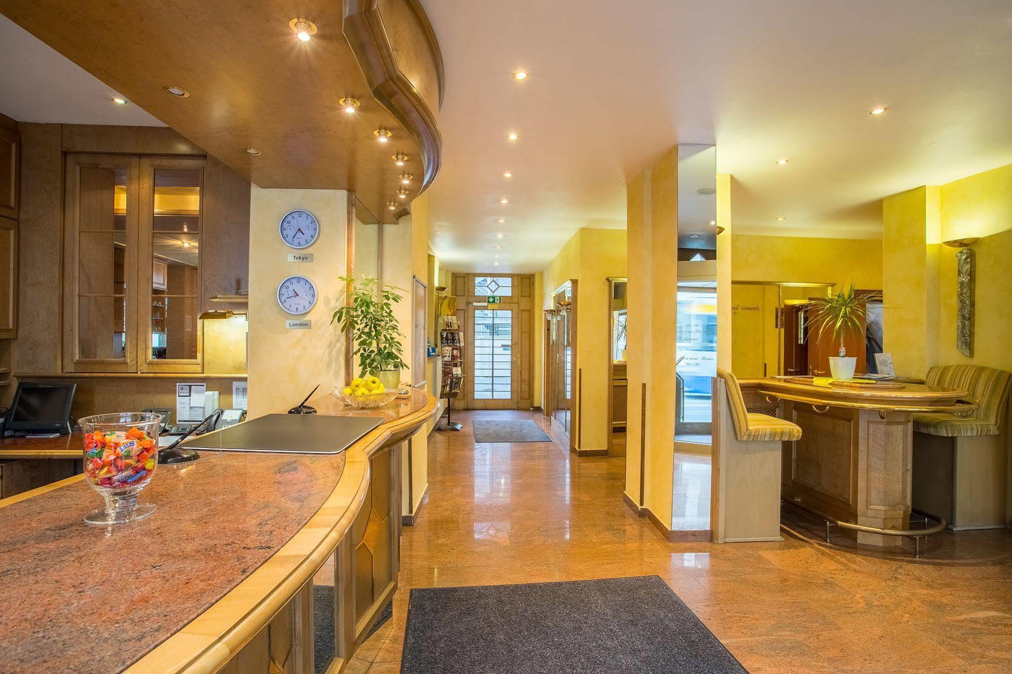 Hotel Astoria Λειψία Εξωτερικό φωτογραφία